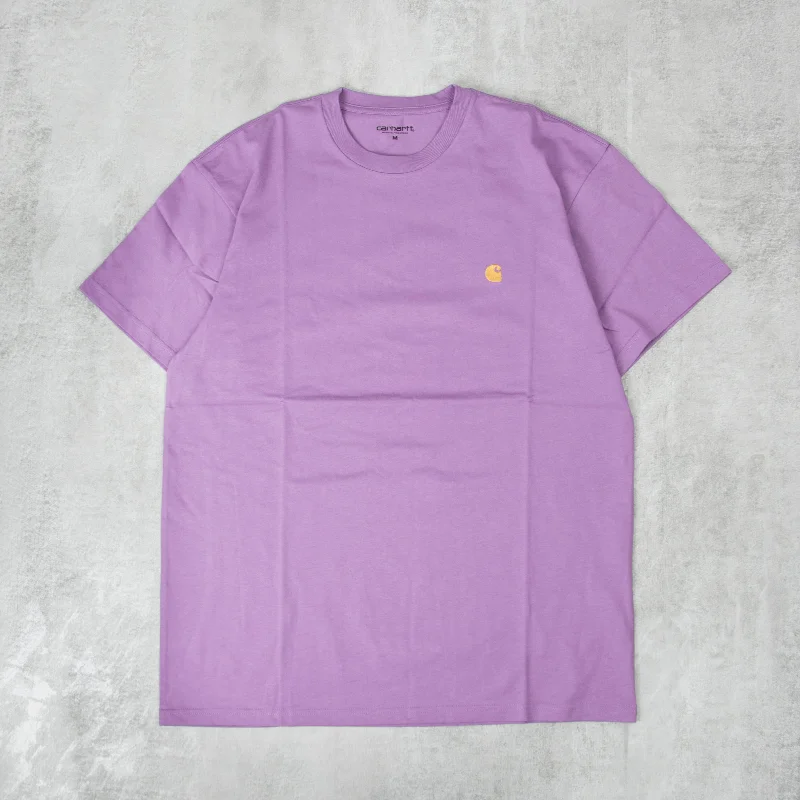 Carhartt WIP Chase S/S Tee - Violanda / Gold