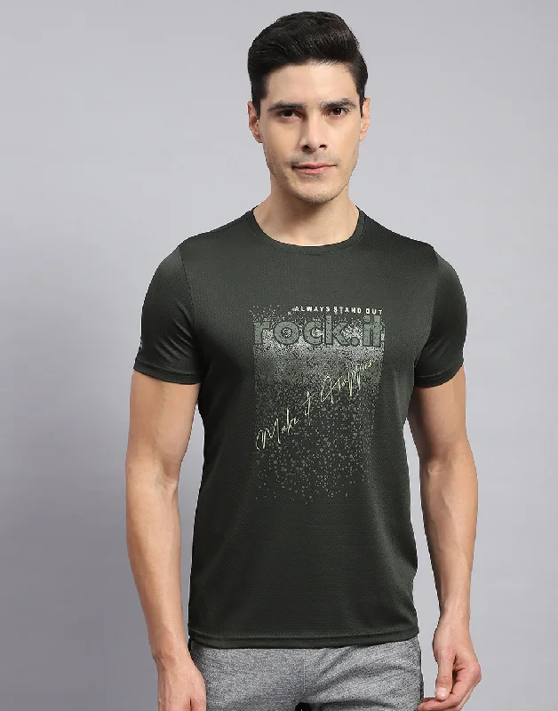 Men Olive Self Design Round Neck Half Sleeve T-Shirt