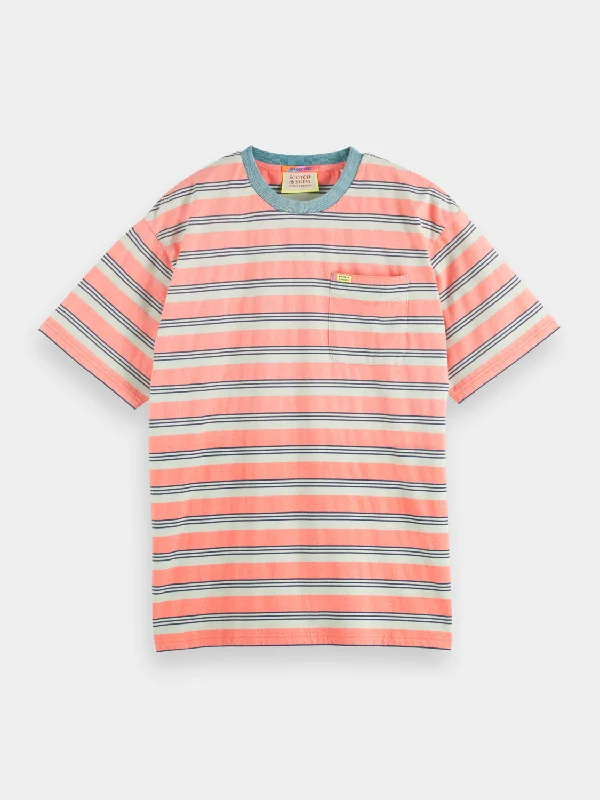 Yarn-dyed striped pocket t-shirt